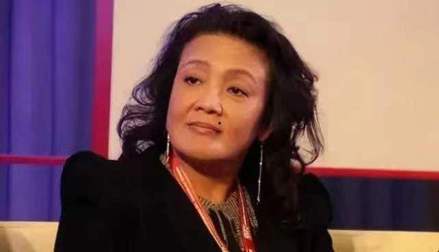 张兰最新消息爆料事件视频,揭秘事件背后惊人真相  第1张